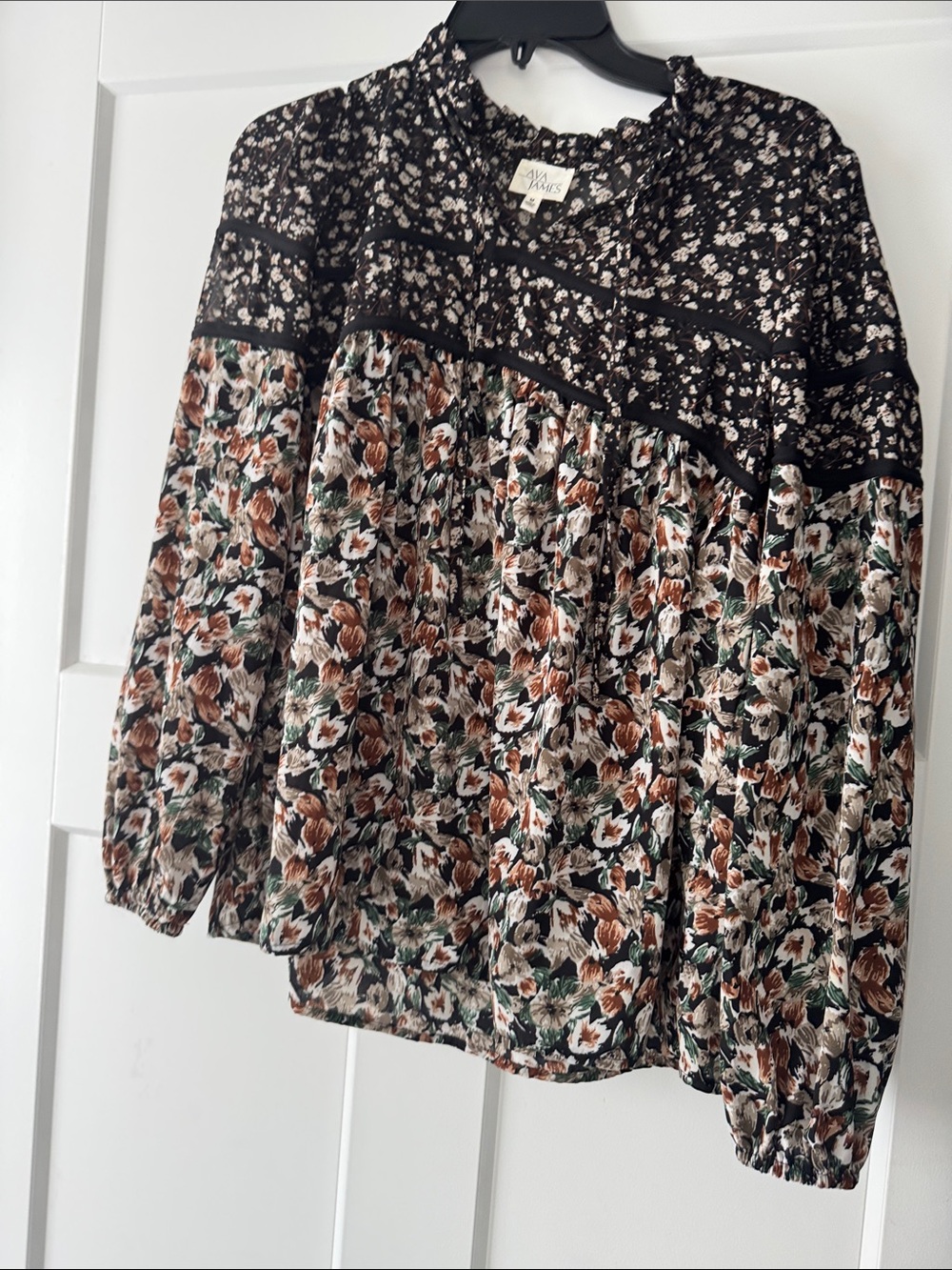 Ava & Viv Black Floral Peasant Tunic with Earth Tones